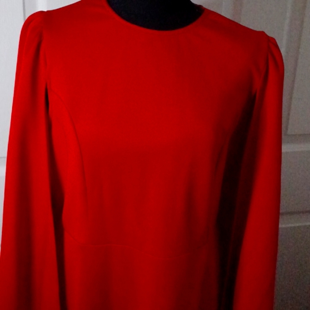 D8- 👌- Red Dress w/ Cape Sleeves- sz XL NWOT - Picture 2 of 7